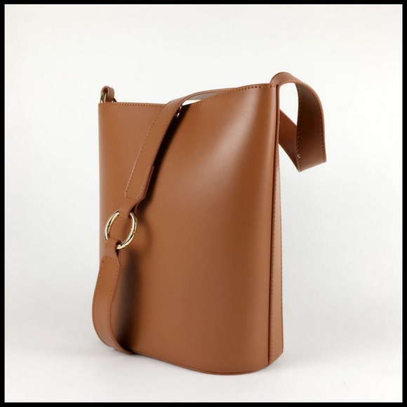 NEW PARIS Bucket Bag - Picture 3 of 8